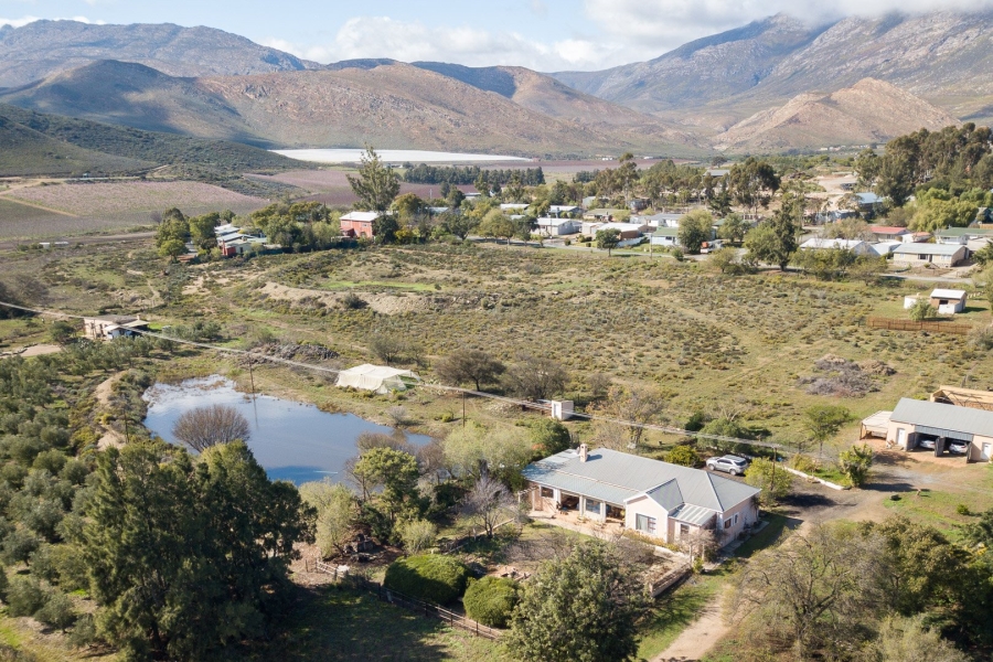 7 Bedroom Property for Sale in Barrydale Western Cape